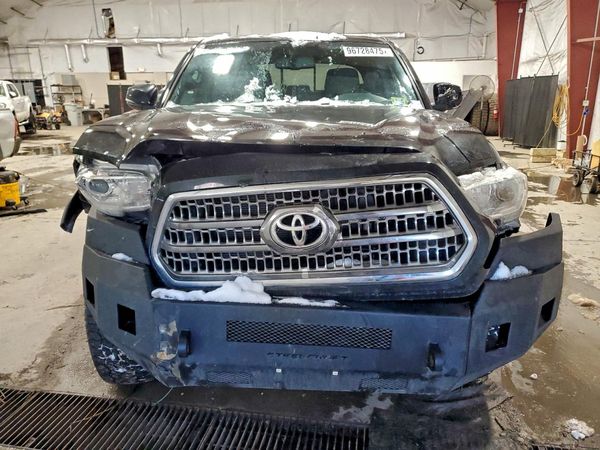 2017 TOYOTA TACOMA