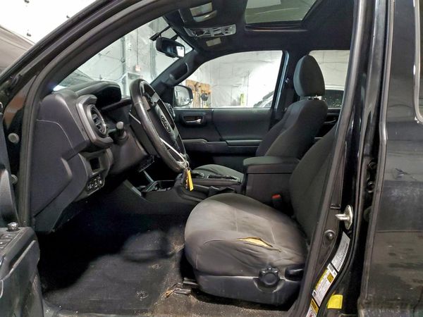 2017 TOYOTA TACOMA