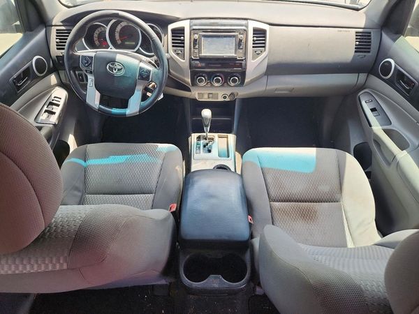 2015 TOYOTA TACOMA