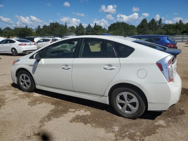 2015 TOYOTA PRIUS