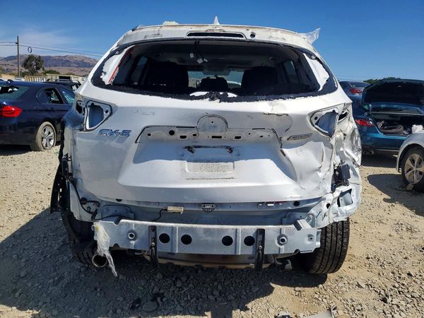 2016 MAZDA CX-5 Touring/GS