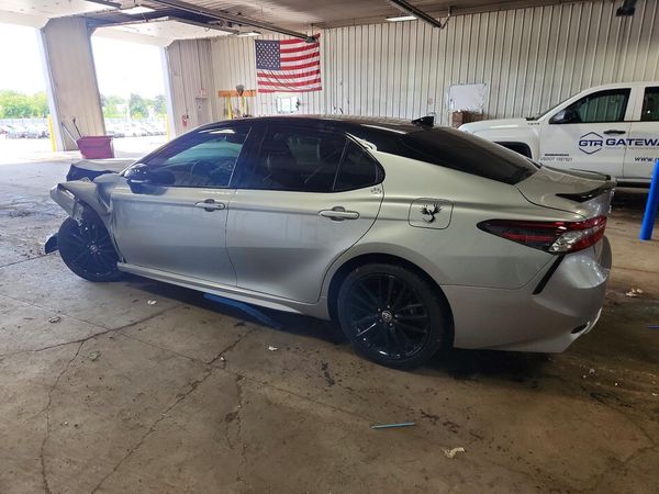 2023 TOYOTA CAMRY