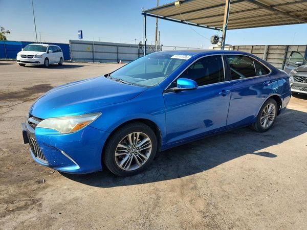2017 TOYOTA CAMRY