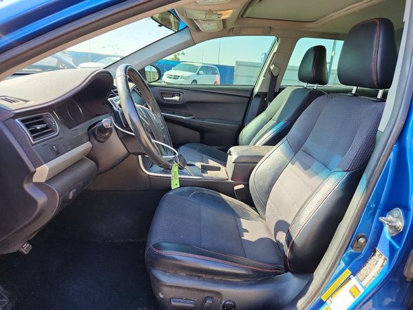 2017 TOYOTA CAMRY