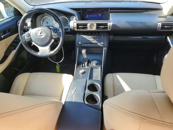 2016 LEXUS IS 300