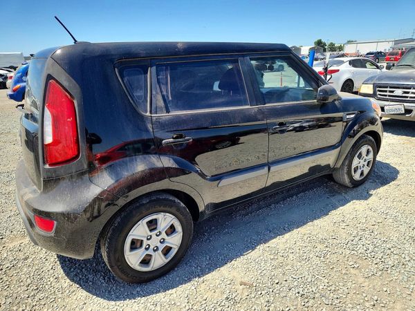 2013 KIA SOUL