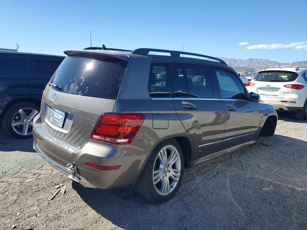 2015 MERCEDES-BENZ GLK