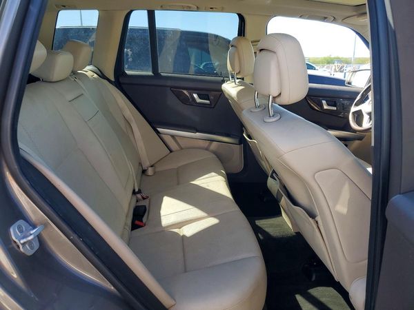 2015 MERCEDES-BENZ GLK