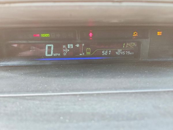 2016 TOYOTA PRIUS