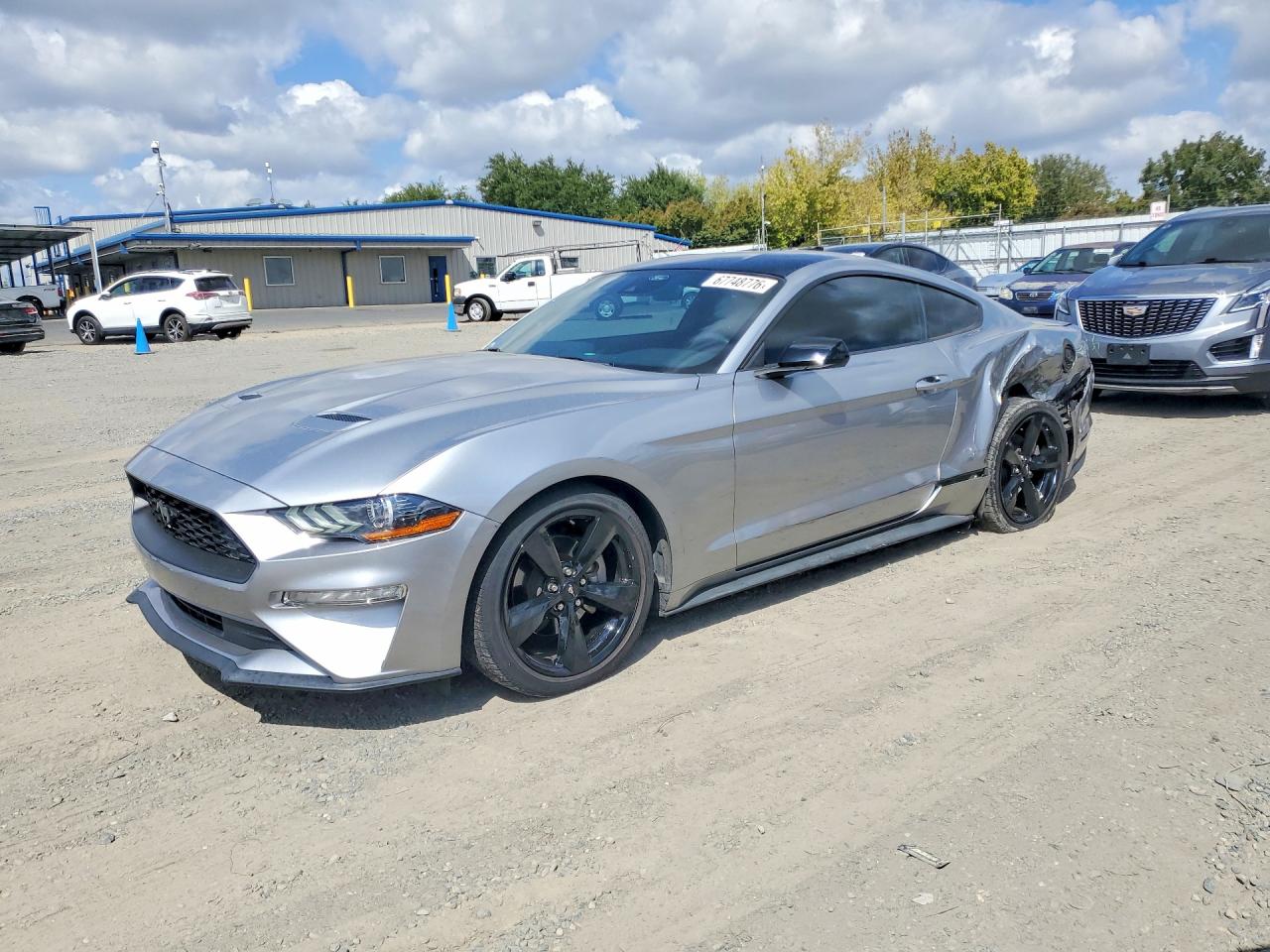 2022 FORD MUSTANG I4 Coupe — Front 3/4