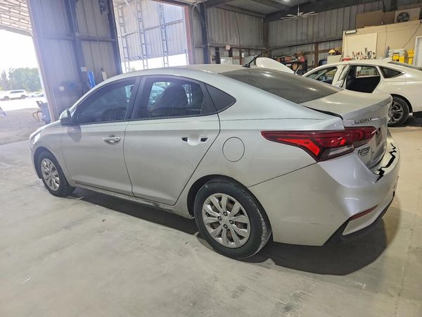 2019 HYUNDAI ACCENT SE and SEL