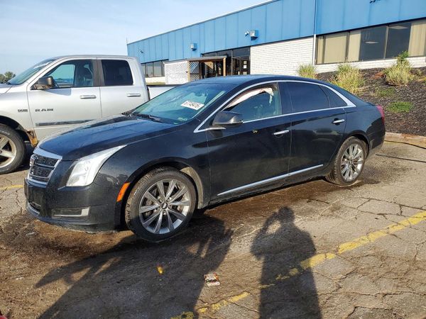 2016 CADILLAC XTS