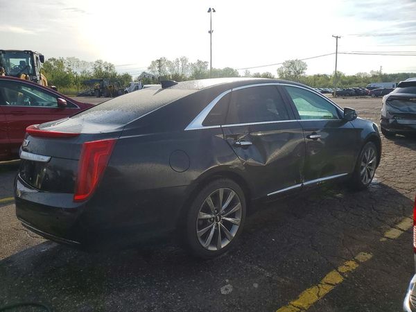 2016 CADILLAC XTS