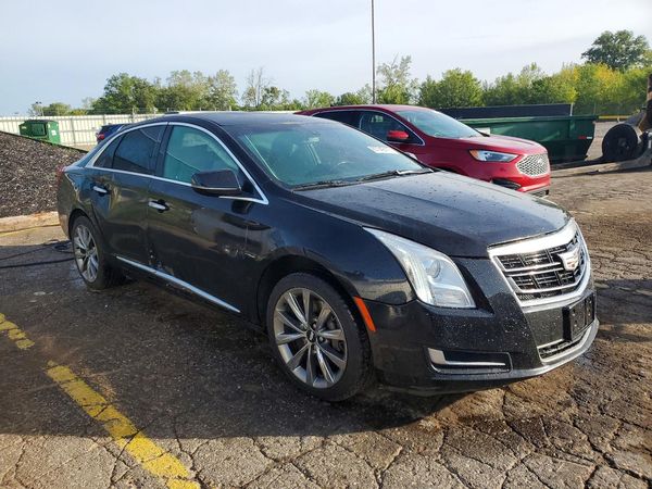 2016 CADILLAC XTS