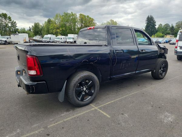 2014 RAM 1500 ST