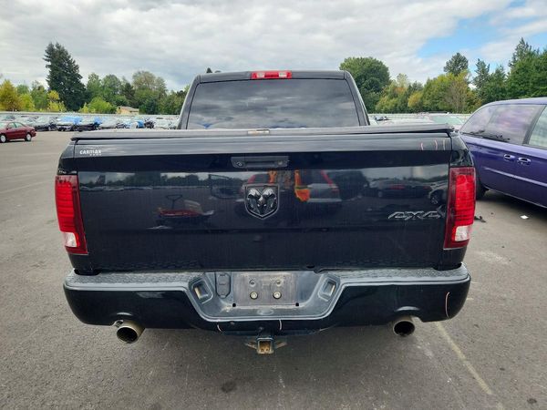 2014 RAM 1500 ST