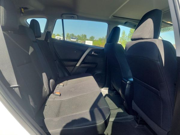 2017 TOYOTA RAV4 XLE — PSRS