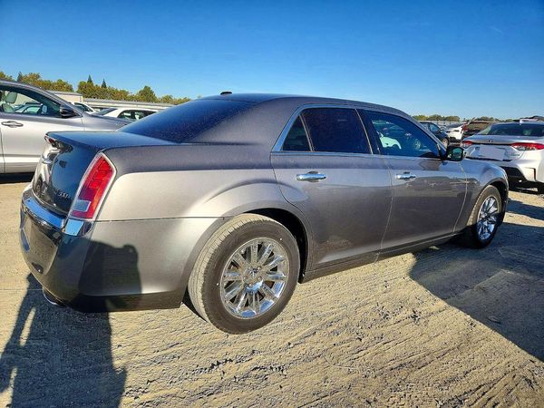 2012 CHRYSLER 300 300C/Limited