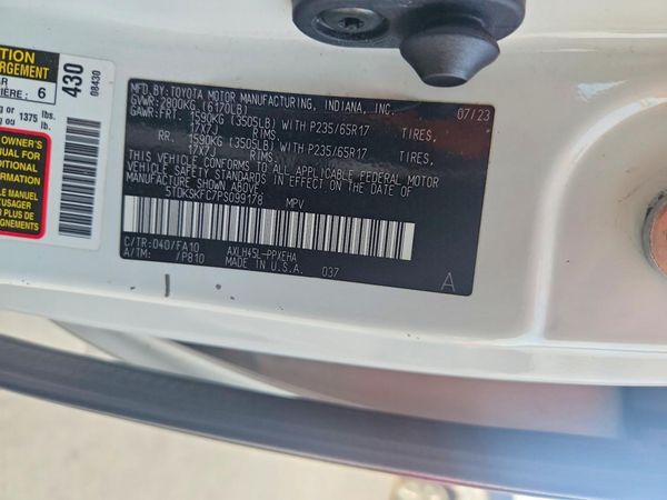 2023 TOYOTA SIENNA LE