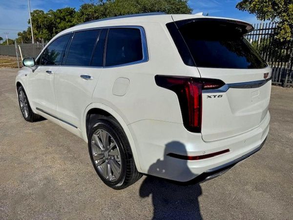 2021 CADILLAC XT6 Premium Luxury