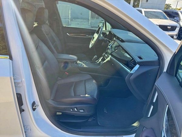 2021 CADILLAC XT6 Premium Luxury