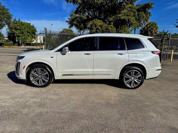 2021 CADILLAC XT6 Premium Luxury