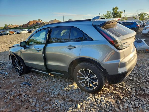 2025 CADILLAC XT4