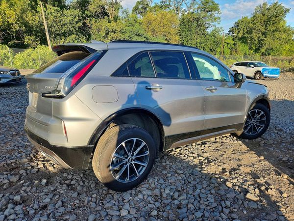 2025 CADILLAC XT4