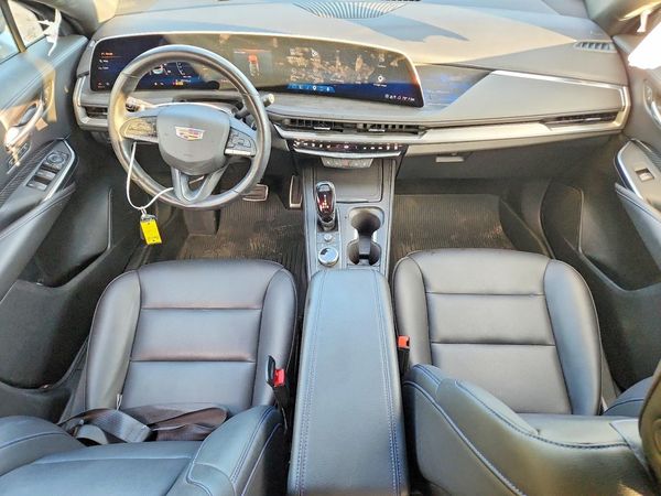 2025 CADILLAC XT4