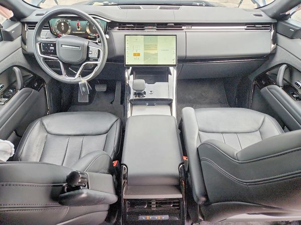 2025 LAND ROVER RANGE ROVER SPORT