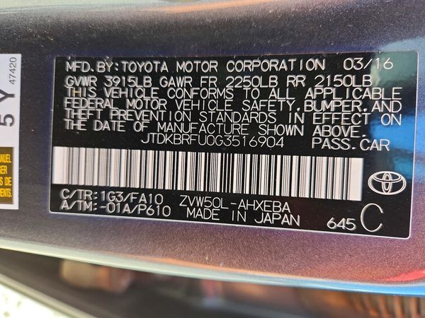 2016 TOYOTA PRIUS