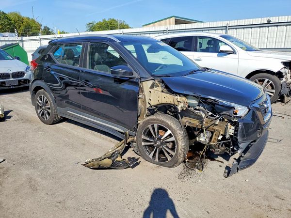 2019 NISSAN KICKS