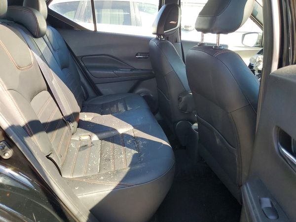 2019 NISSAN KICKS