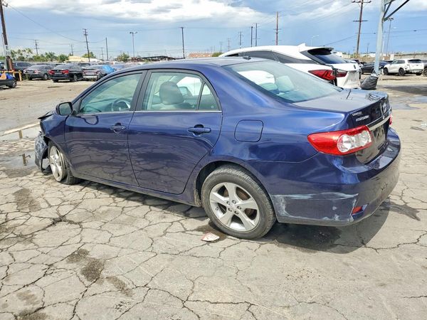 2013 TOYOTA COROLLA