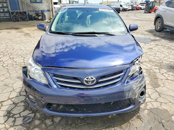 2013 TOYOTA COROLLA