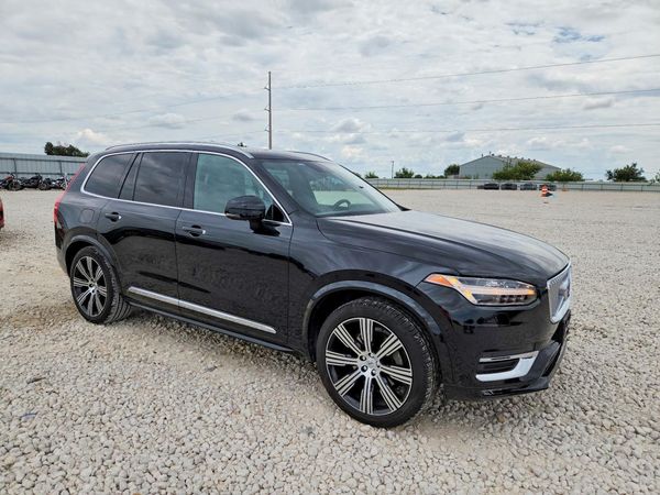 2020 VOLVO XC90