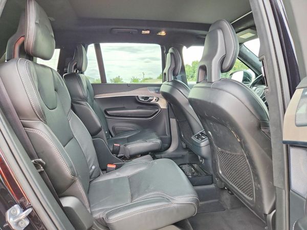 2020 VOLVO XC90