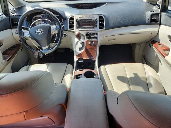 2012 TOYOTA VENZA