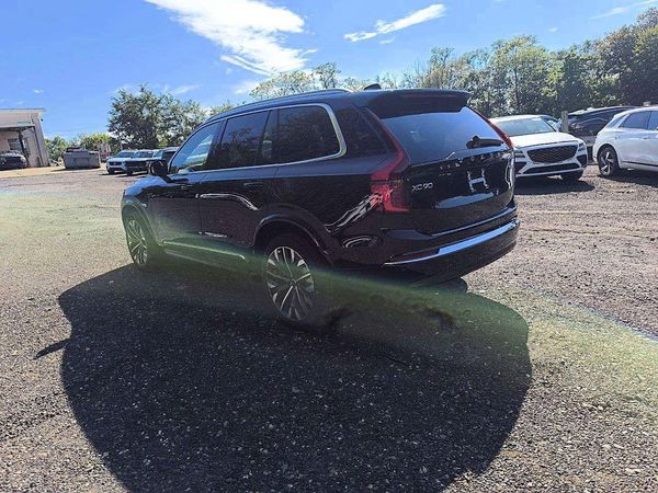 2026 VOLVO XC90 Plus Bright