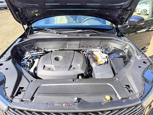 2026 VOLVO XC90 Plus Bright