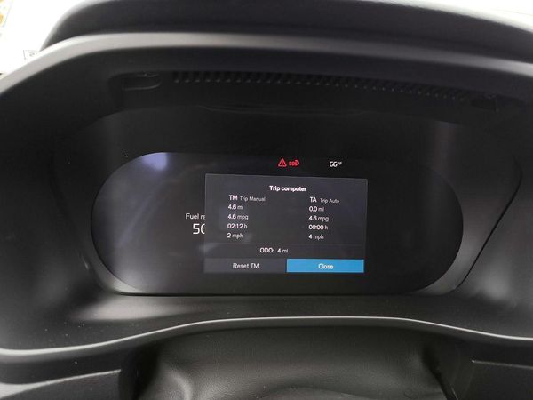 2026 VOLVO XC40 Plus Dark