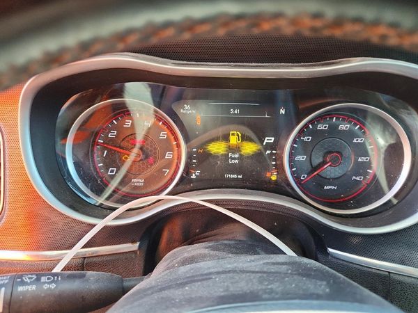 2015 DODGE CHARGER SXT