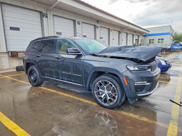 2024 JEEP GRAND CHEROKEE