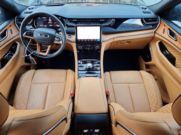 2024 JEEP GRAND CHEROKEE