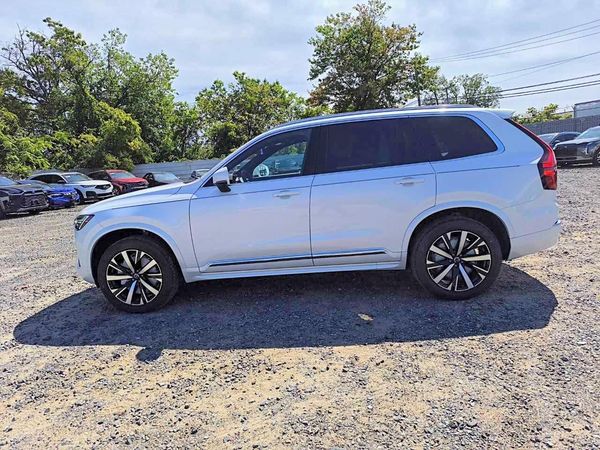 2026 VOLVO XC90