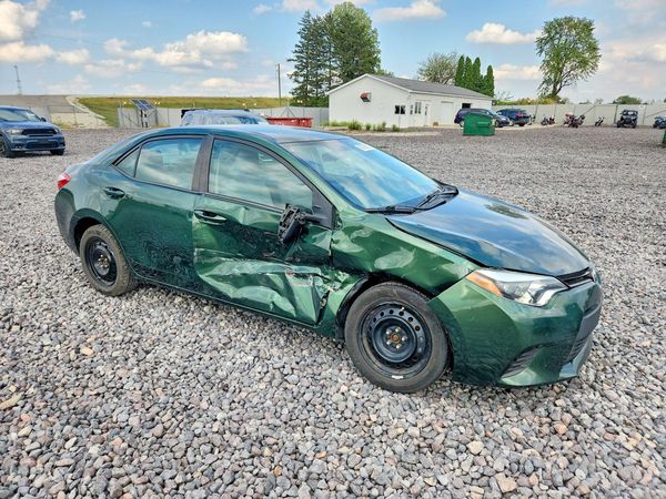 2014 TOYOTA COROLLA — Passenger 3/4