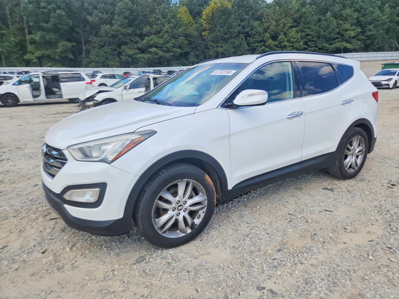 2013 HYUNDAI SANTA FE — Front 3/4