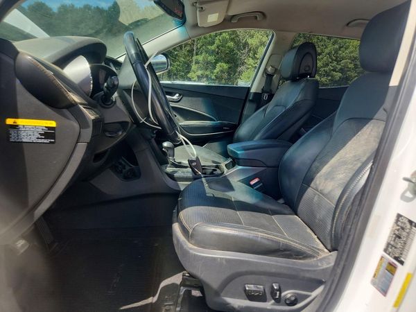 2013 HYUNDAI SANTA FE — DENT