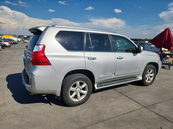 2013 LEXUS GX 460 Base