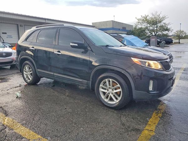 2014 KIA SORENTO